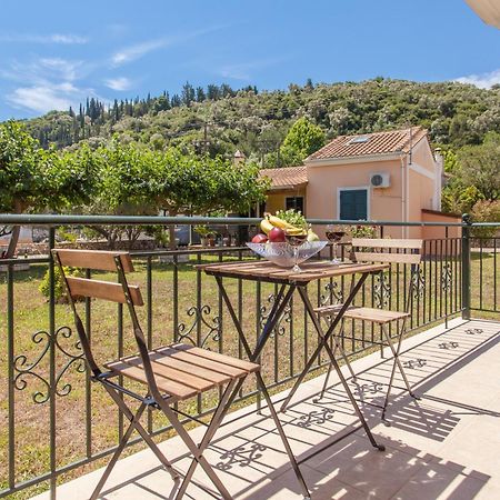 Cozy Apartments In City'S Suburbs Lefkada City Екстер'єр фото