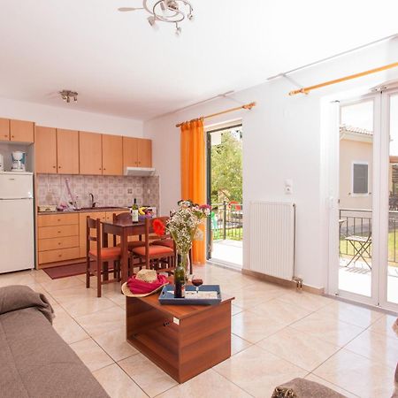 Cozy Apartments In City'S Suburbs Lefkada City Екстер'єр фото