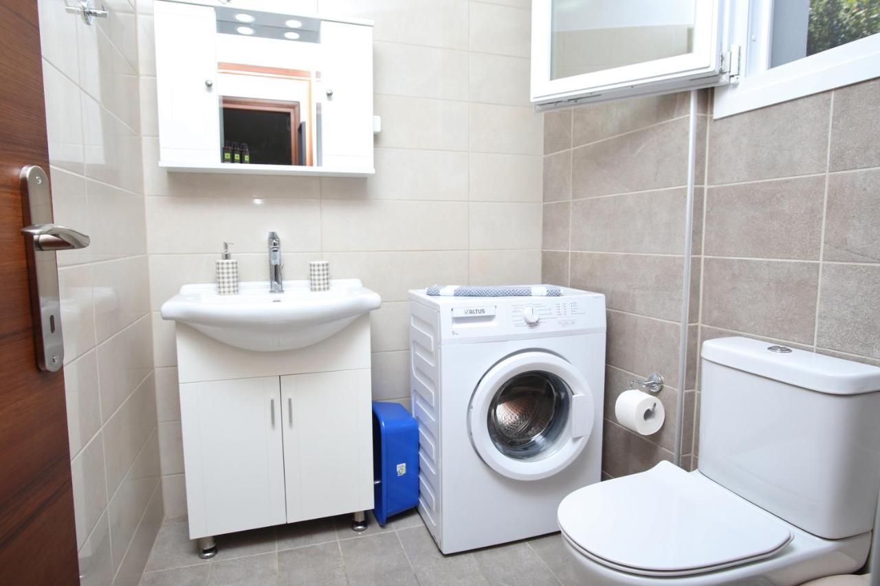 Cozy Apartments In City'S Suburbs Lefkada City Екстер'єр фото