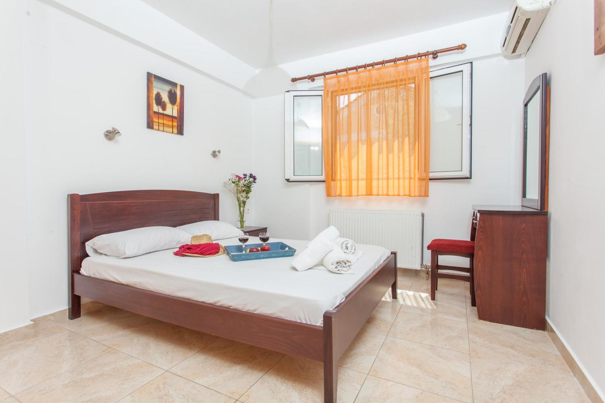 Cozy Apartments In City'S Suburbs Lefkada City Екстер'єр фото
